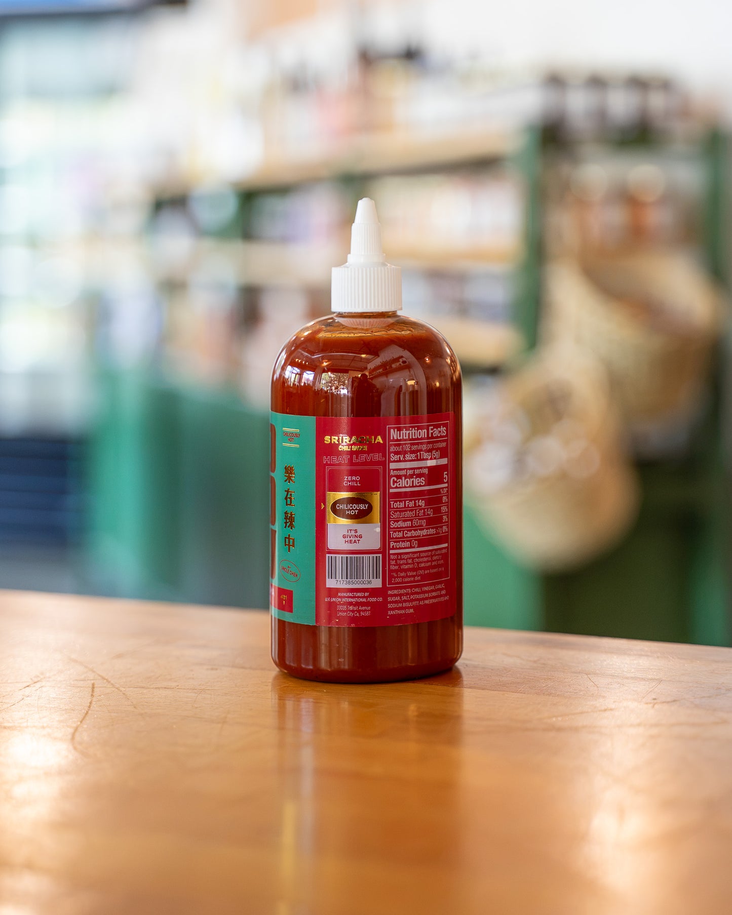 DOU Sriracha